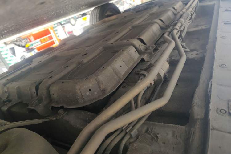 Used BYD Tang New Energy 2015 2.0T Four-Wheel-Drive Flagship Model Chassis Rear Left