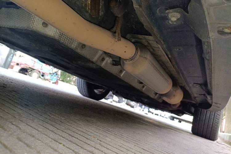 Used BYD Tang New Energy 2015 2.0T Four-Wheel-Drive Flagship Model Chassis Rear Right