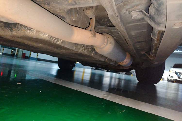 Used BYD Tang New Energy 2015 2.0T Four-Wheel-Drive Flagship Model Chassis Rear Right