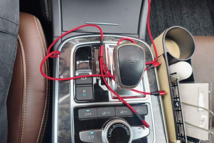 Used BYD Tang New Energy 2015 2.0T Four-Wheel-Drive Flagship Model Gear Lever