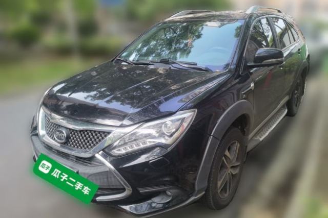 Used BYD Tang New Energy 2015 2.0T Four-Wheel-Drive Flagship Model