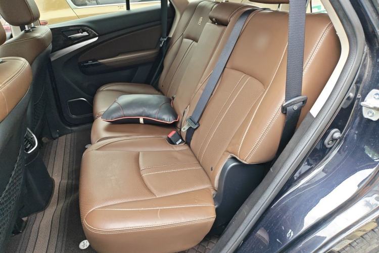 Used BYD Tang New Energy 2015 2.0T Four-Wheel-Drive Flagship Model Left Rear Seat