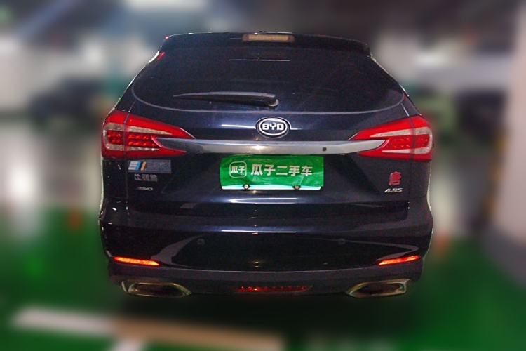 Used BYD Tang New Energy 2015 2.0T Four-Wheel-Drive Flagship Model Rear
