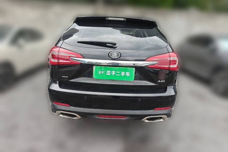 Used BYD Tang New Energy 2015 2.0T Four-Wheel-Drive Flagship Model Rear