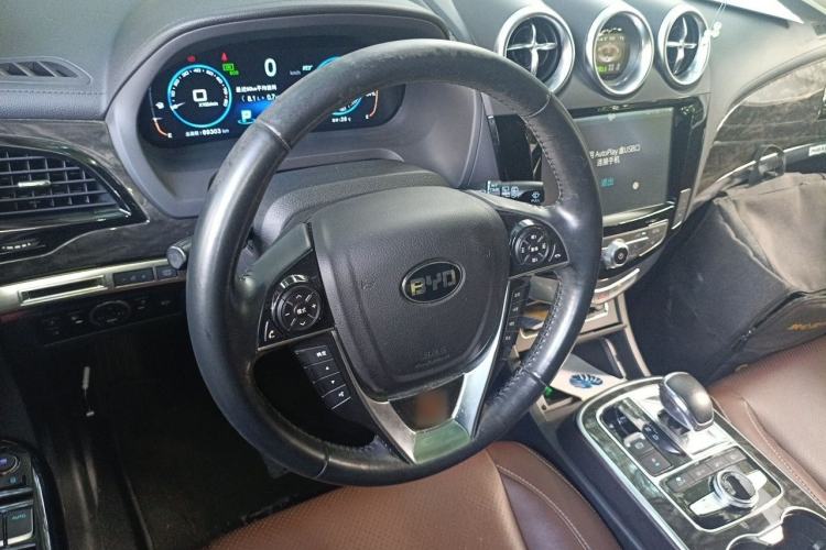 Used BYD Tang New Energy 2015 2.0T Four-Wheel-Drive Flagship Model Steering Wheel