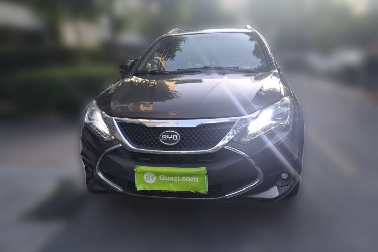 Used BYD Tang New Energy 2015 2.0T Four-Wheel-Drive Flagship Model Front