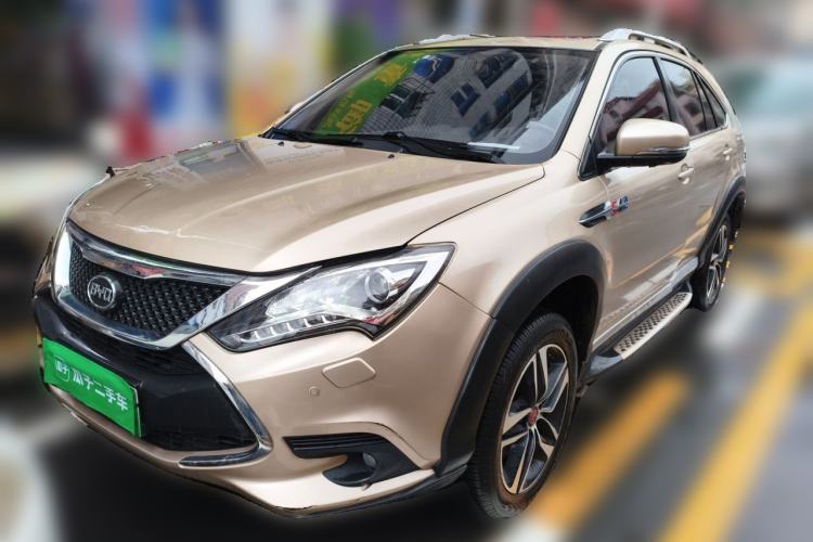Used BYD Tang New Energy 2015 2.0T Four-Wheel-Drive Flagship Model Guazi used car, China used car export, Used car for sale, Used cars, Cheapest cars for sale