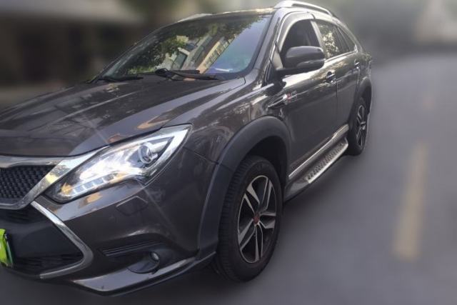 Used BYD Tang New Energy 2015 2.0T Four-Wheel-Drive Flagship Model