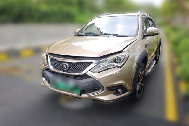 Used BYD Tang New Energy 2015 2.0T Four-Wheel-Drive Flagship Model