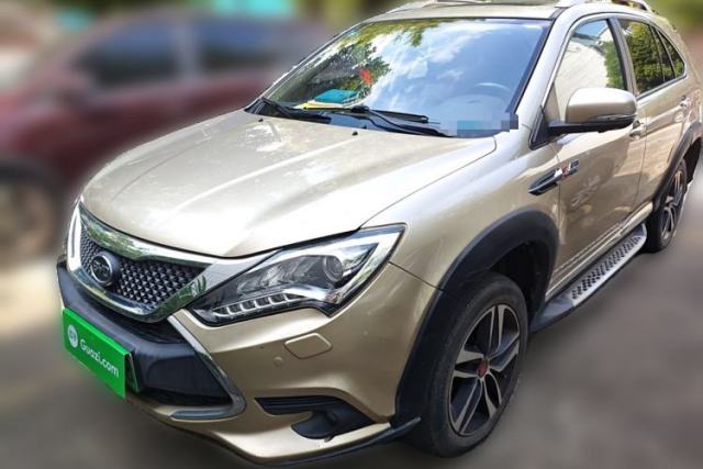 Used BYD Tang New Energy 2015 2.0T Four-Wheel-Drive Flagship Model