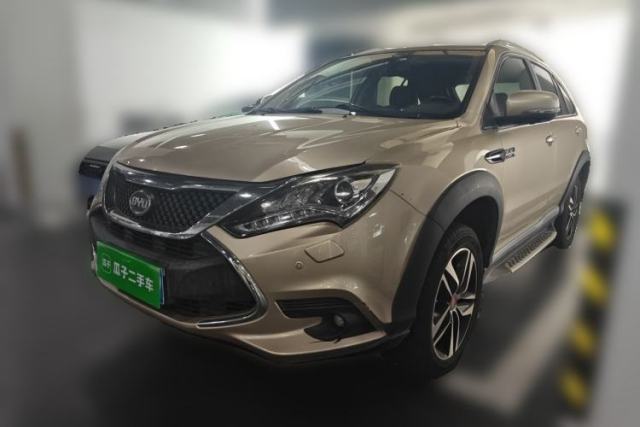 Used BYD Tang New Energy 2015 2.0T Four-Wheel-Drive Flagship Model