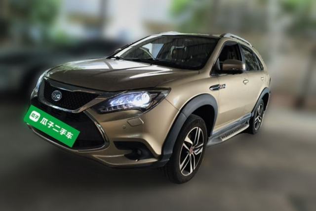 Used BYD Tang New Energy 2015 2.0T Four-Wheel-Drive Flagship Model