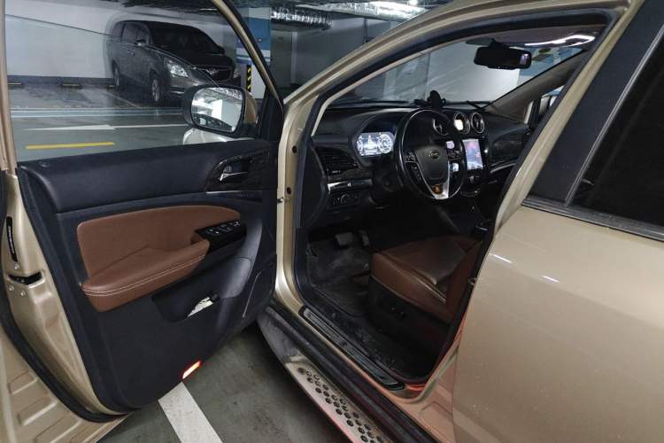 Used BYD Tang New Energy 2015 2.0T Four-Wheel-Drive Flagship Model Driver Seat