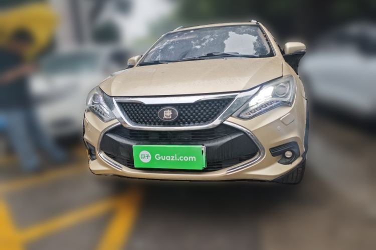 Used BYD Tang New Energy 2015 2.0T Four-Wheel-Drive Flagship Model Front