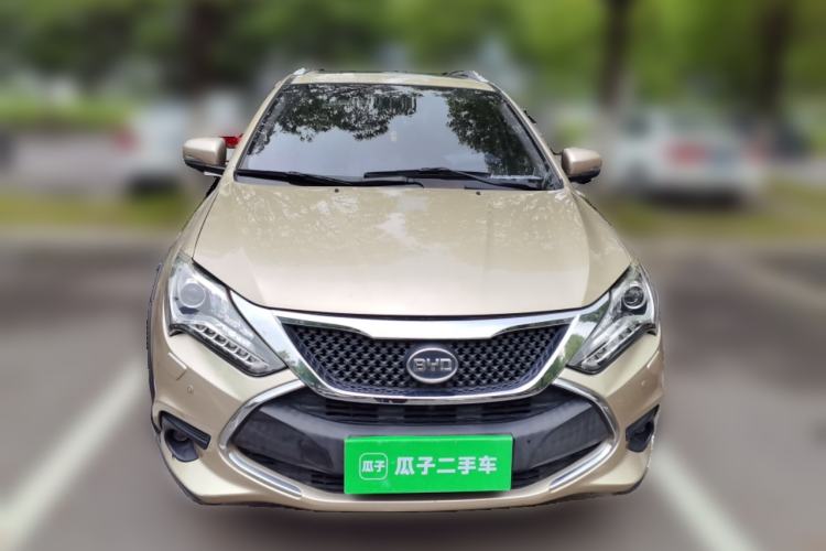 Used BYD Tang New Energy 2015 2.0T Four-Wheel-Drive Flagship Model Front