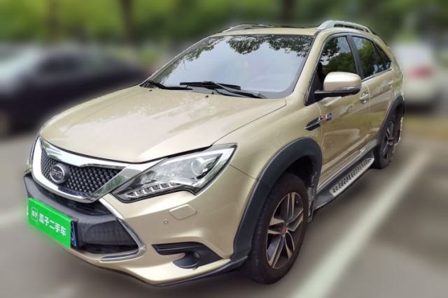 Used BYD Tang New Energy 2015 2.0T Four-Wheel-Drive Flagship Model