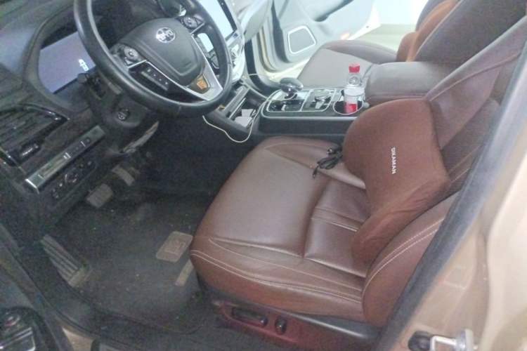 Used BYD Tang New Energy 2015 2.0T Four-Wheel-Drive Flagship Model Left Front Seat