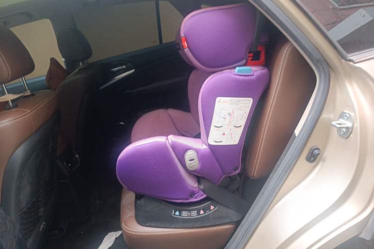 Used BYD Tang New Energy 2015 2.0T Four-Wheel-Drive Flagship Model Left Rear Seat