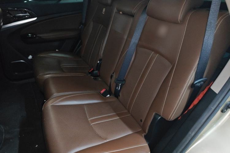 Used BYD Tang New Energy 2015 2.0T Four-Wheel-Drive Flagship Model Left Rear Seat