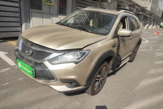 Used BYD Tang New Energy 2015 2.0T Four-Wheel-Drive Flagship Model