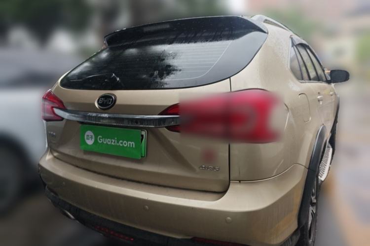 Used BYD Tang New Energy 2015 2.0T Four-Wheel-Drive Flagship Model Rear