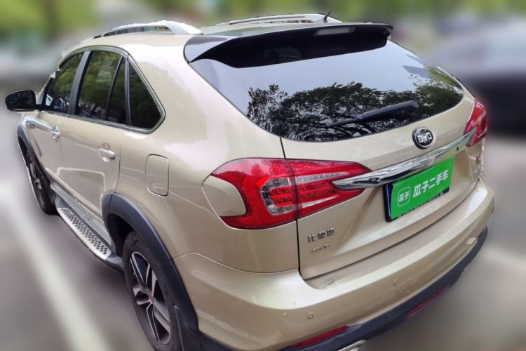 Used BYD Tang New Energy 2015 2.0T Four-Wheel-Drive Flagship Model Rear Left 45 Deg