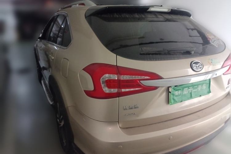 Used BYD Tang New Energy 2015 2.0T Four-Wheel-Drive Flagship Model Rear Left 45 Deg