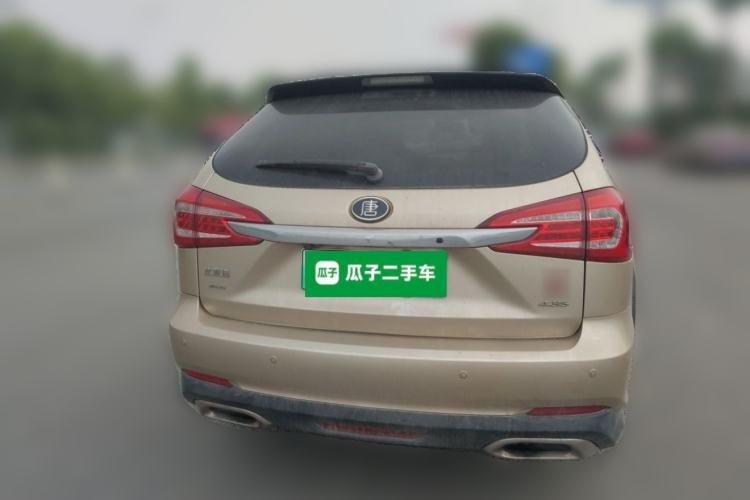 Used BYD Tang New Energy 2015 2.0T Four-Wheel Drive Elite Version Rear