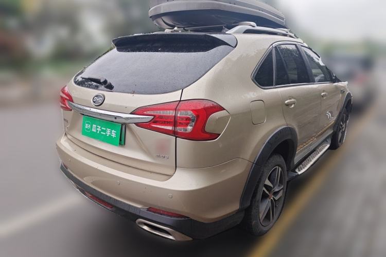 Used BYD Tang New Energy 2015 2.0T Four-Wheel-Drive Flagship Model Rear Right 45 Deg