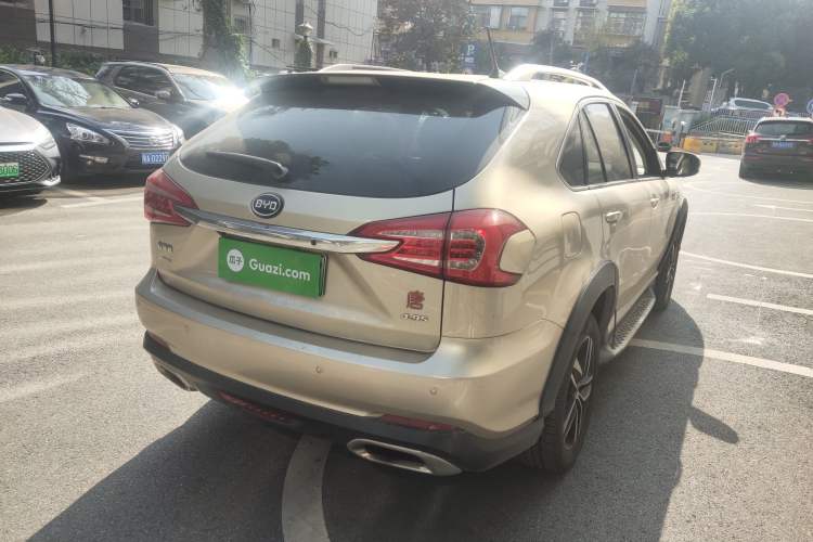 Used BYD Tang New Energy 2015 2.0T Four-Wheel-Drive Flagship Model Rear Right 45 Deg