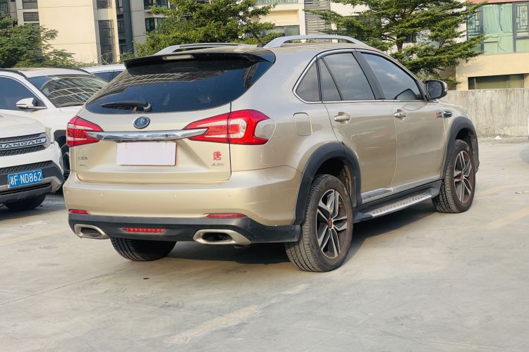Used BYD Tang New Energy 2015 2.0T Four-Wheel-Drive Flagship Model Rear Right 45 Deg