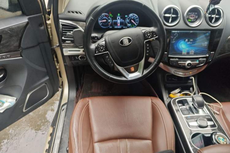 Used BYD Tang New Energy 2015 2.0T Four-Wheel-Drive Flagship Model Steering Wheel