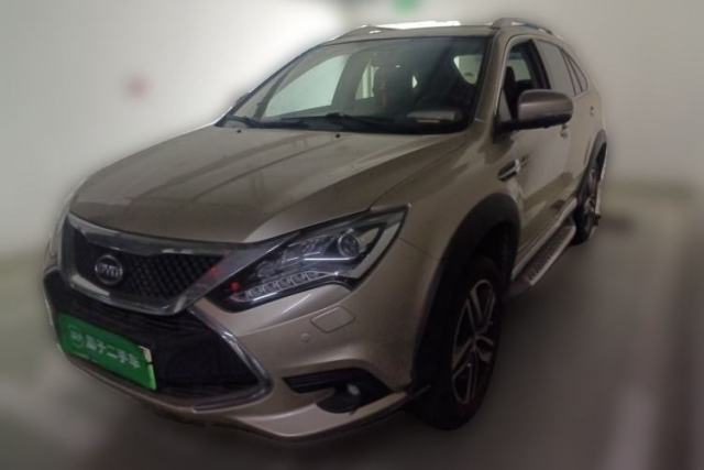 Used BYD Tang New Energy 2015 2.0T Four-Wheel-Drive Flagship Model