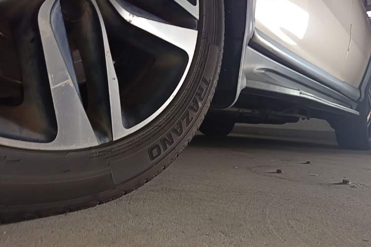 Used BYD Tang New Energy 2015 2.0T Four-Wheel-Drive Flagship Model Chassis Front Left