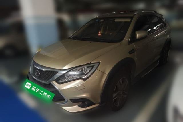 Used BYD Tang New Energy 2015 2.0T Four-Wheel-Drive Flagship Model