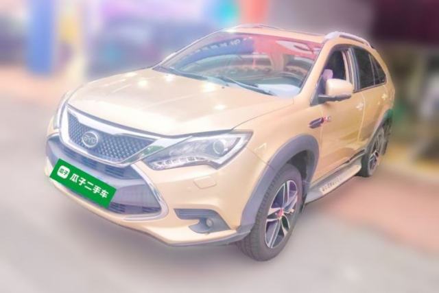 Used BYD Tang New Energy 2015 2.0T Four-Wheel-Drive Flagship Model