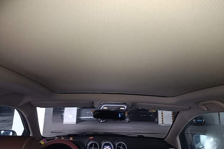 Used BYD Tang New Energy 2015 2.0T Four-Wheel-Drive Flagship Model Headliner