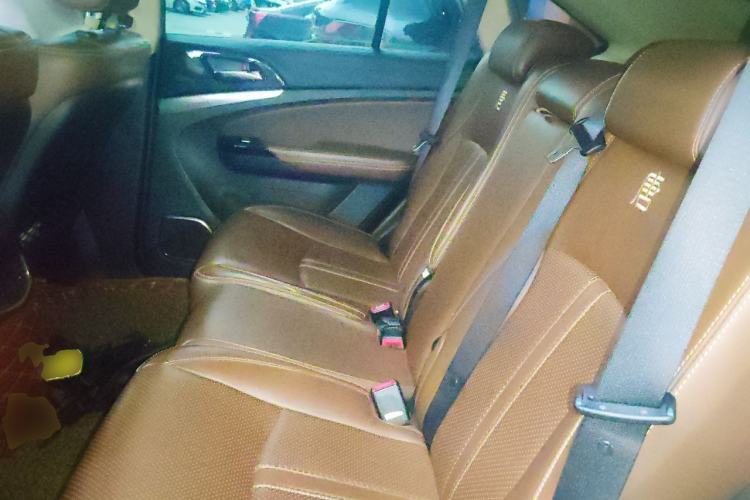 Used BYD Tang New Energy 2015 2.0T Four-Wheel-Drive Flagship Model Left Rear Seat