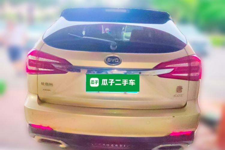 Used BYD Tang New Energy 2015 2.0T Four-Wheel-Drive Flagship Model Rear