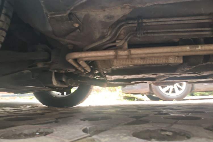 Used BYD Tang New Energy 2015 2.0T Four-Wheel-Drive Flagship Model Chassis Front Left
