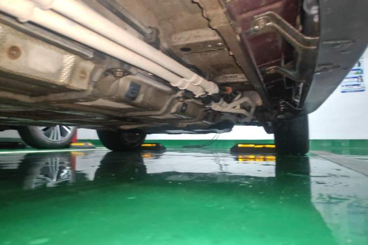 Used BYD Tang New Energy 2015 2.0T Four-Wheel-Drive Flagship Model Chassis Front Left