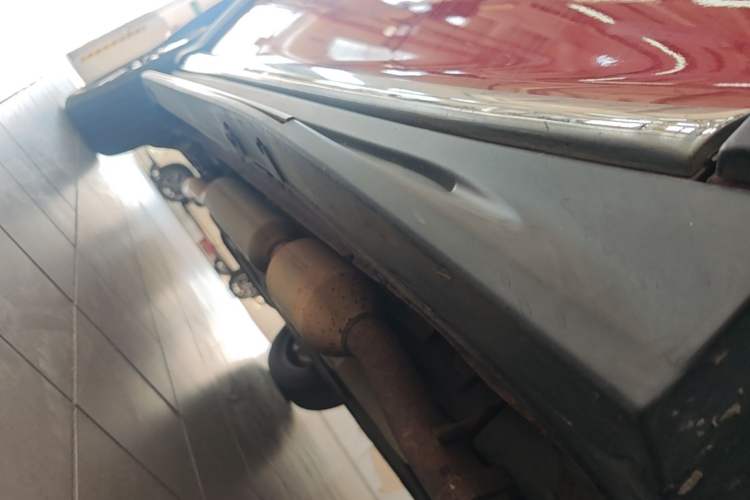 Used BYD Tang New Energy 2015 2.0T Four-Wheel-Drive Flagship Model Chassis Front Right