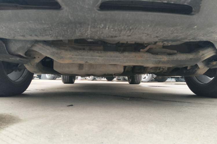 Used BYD Tang New Energy 2015 2.0T Four-Wheel-Drive Flagship Model Chassis Front