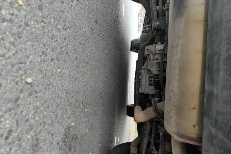 Used BYD Tang New Energy 2015 2.0T Four-Wheel-Drive Flagship Model Chassis Rear