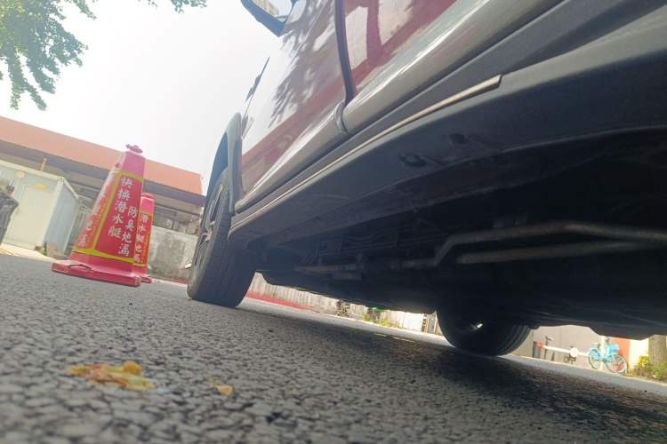 Used BYD Tang New Energy 2015 2.0T Four-Wheel-Drive Flagship Model Chassis Rear Left