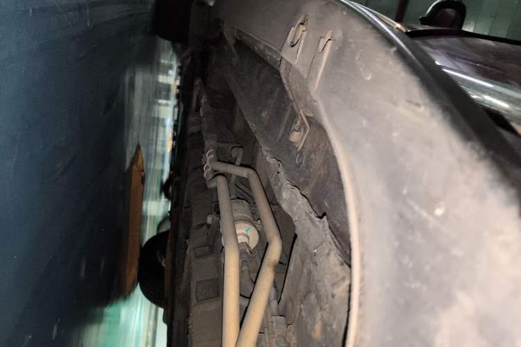 Used BYD Tang New Energy 2015 2.0T Four-Wheel-Drive Flagship Model Chassis Rear Left