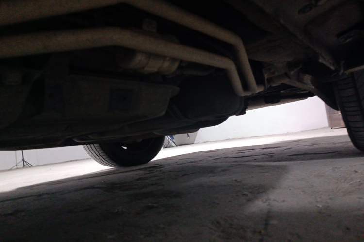 Used BYD Tang New Energy 2015 2.0T Four-Wheel-Drive Flagship Model Chassis Rear Left