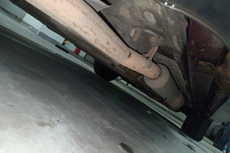Used BYD Tang New Energy 2015 2.0T Four-Wheel-Drive Flagship Model Chassis Rear Right