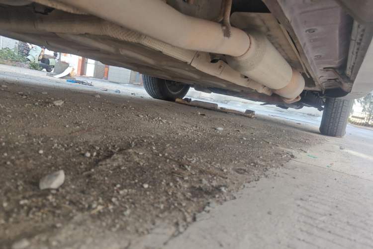 Used BYD Tang New Energy 2015 2.0T Four-Wheel-Drive Flagship Model Chassis Rear Right