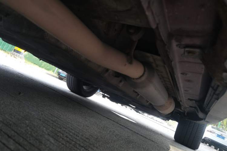 Used BYD Tang New Energy 2015 2.0T Four-Wheel-Drive Flagship Model Chassis Rear Right